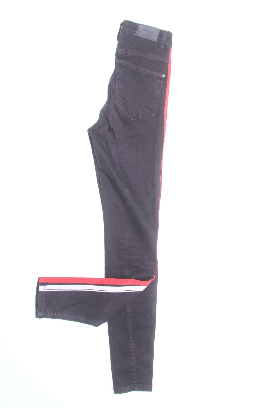 Jeans Trafaluc de la taille 34, de couleur noir de denim