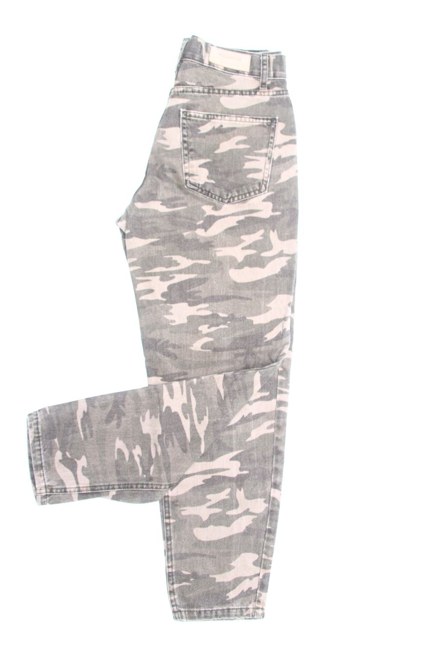 Jeans Pull & Bear de la taille 36, de couleur imprimés de denim