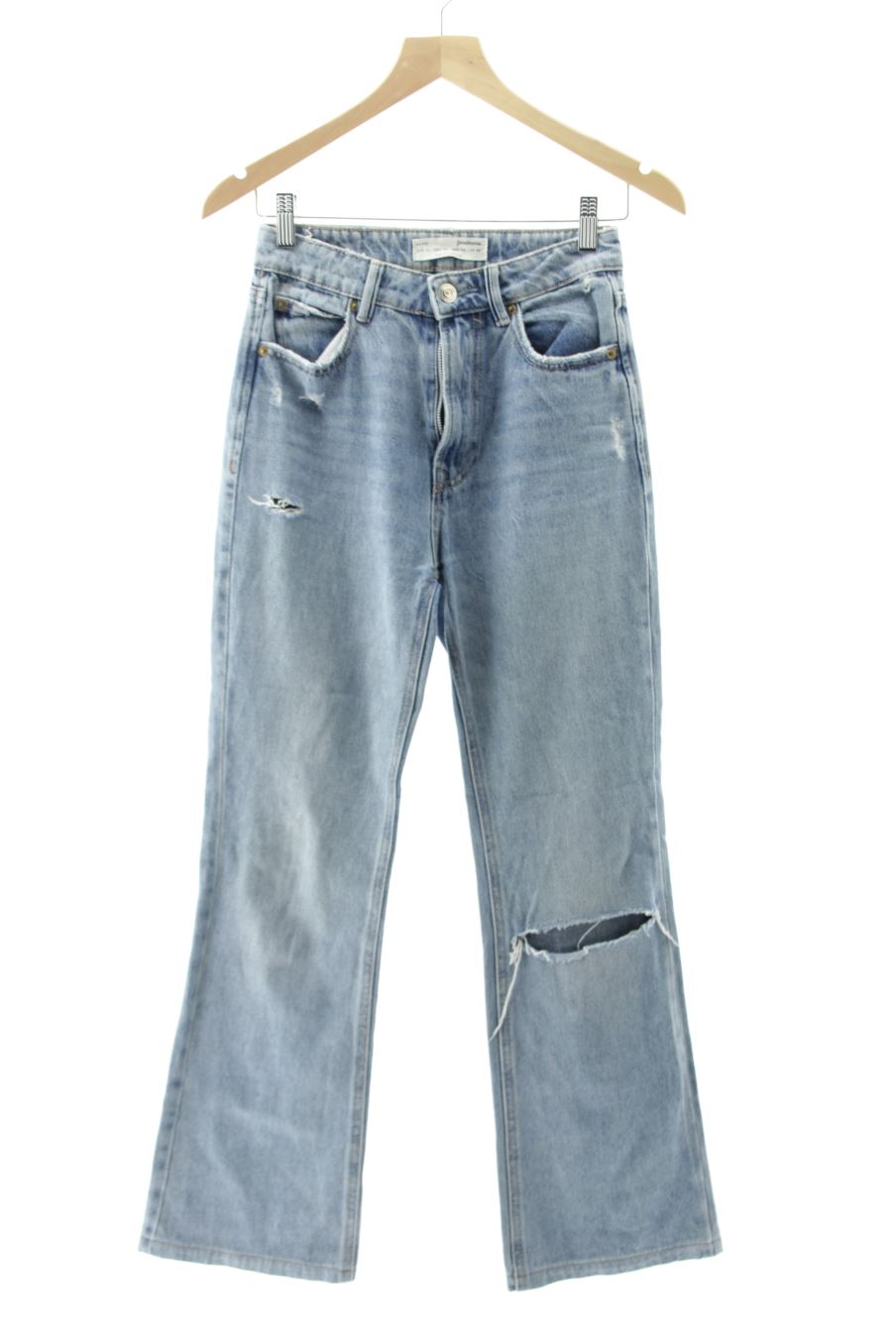 Jeans Stradivarius de la taille 34, de couleur bleu de denim