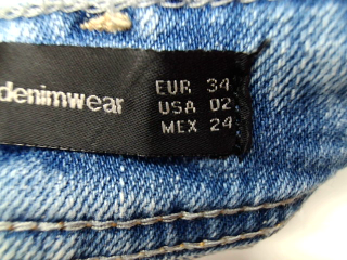 Jeans Trafaluc de la taille 34, de couleur bleu de denim