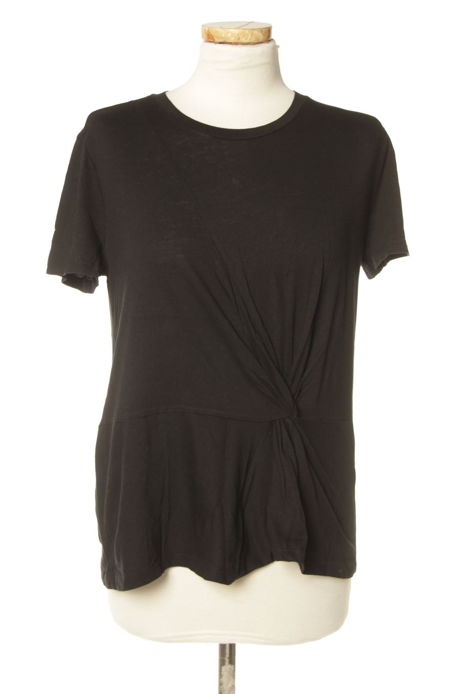Camiseta de Zara de la talla M, de color negro
