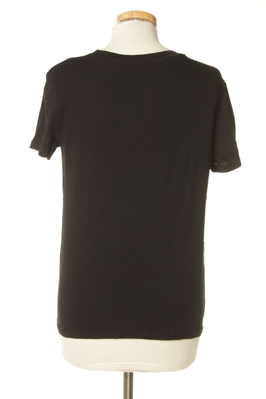Camiseta de Zara de la talla M, de color negro