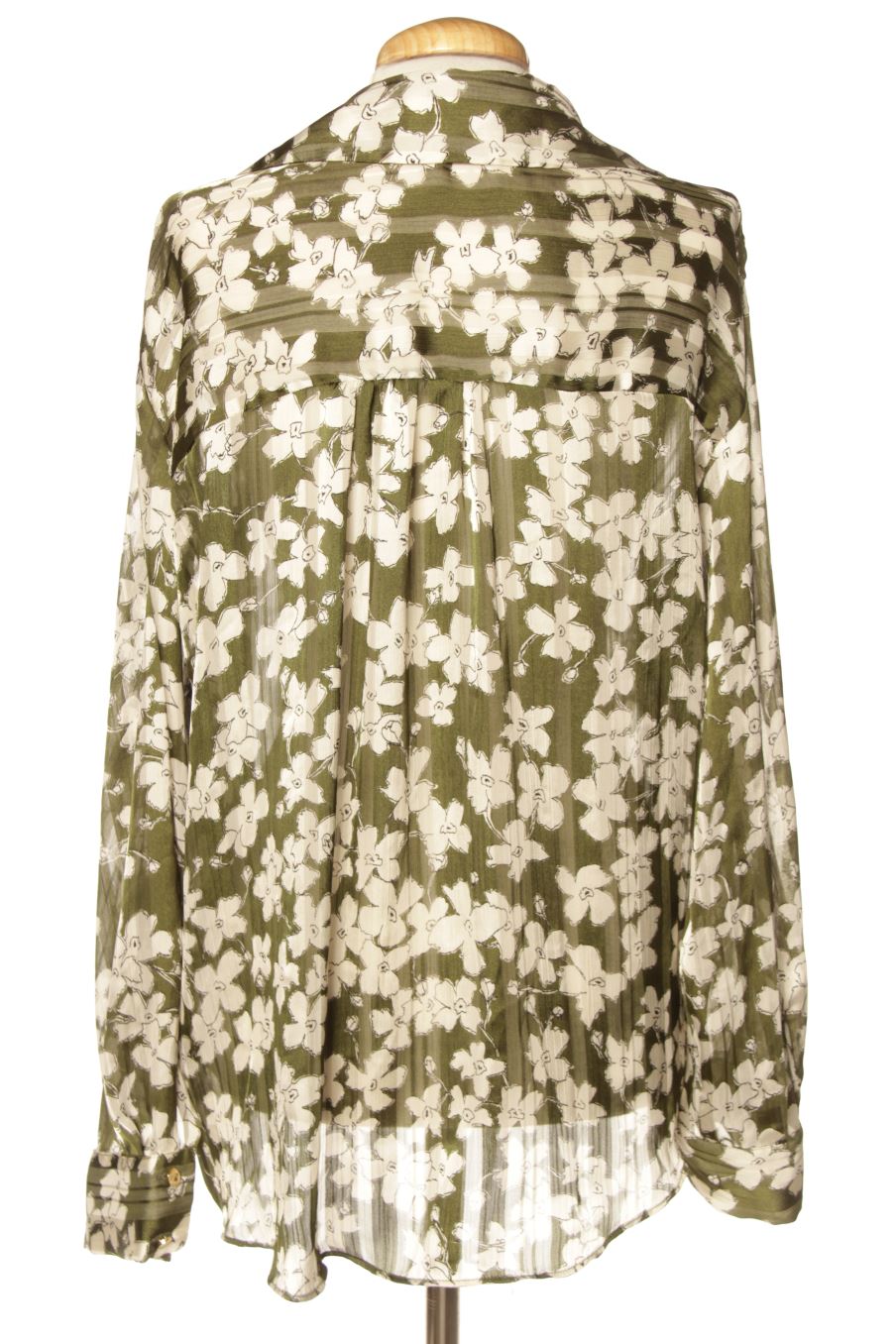 Camisa de Zara de la talla L, de color flores