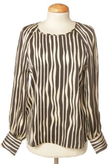 Blusa a maniche lunghe XS Mango