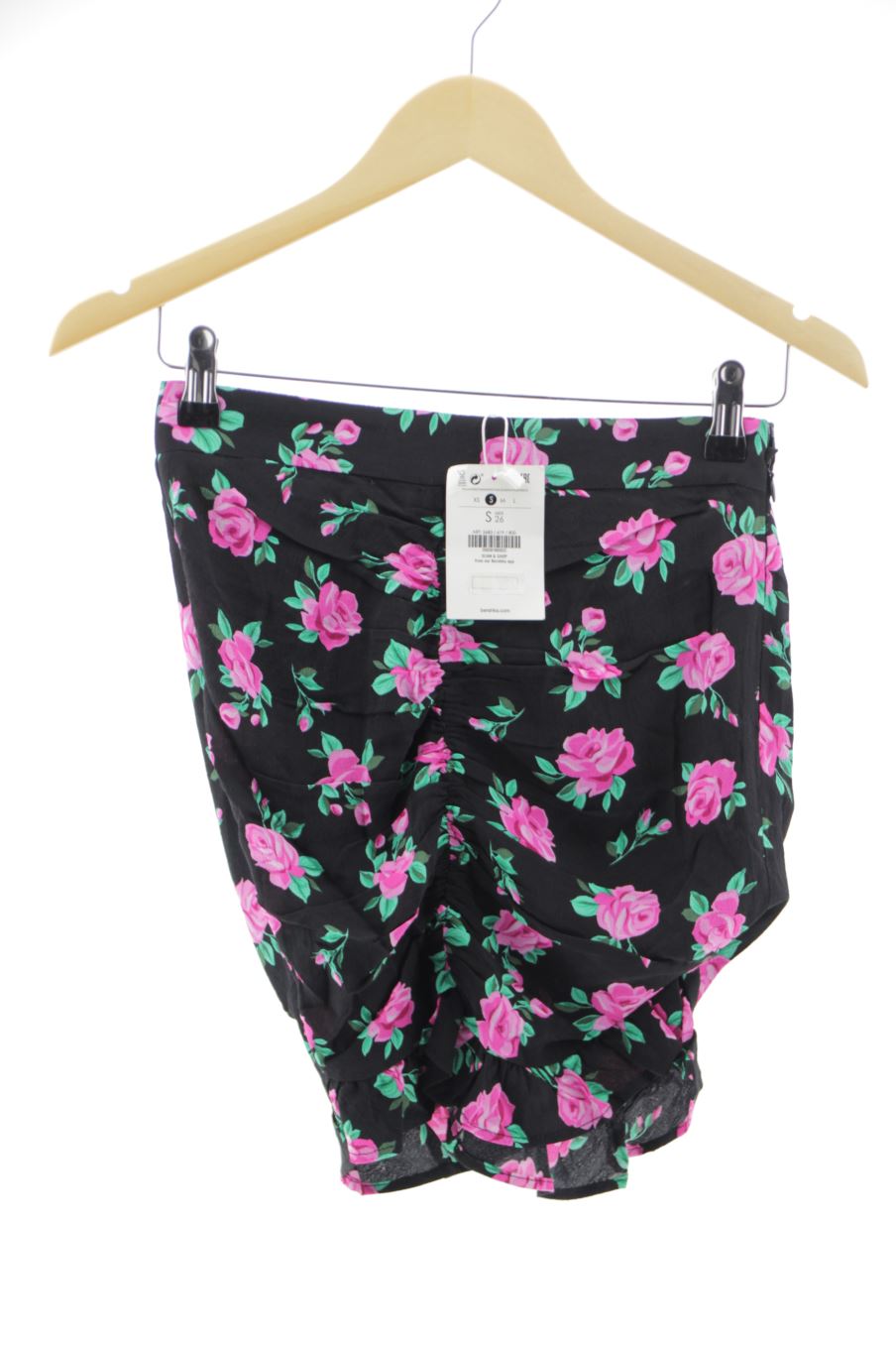 Jupe Bershka de la taille S, de couleur fleurs