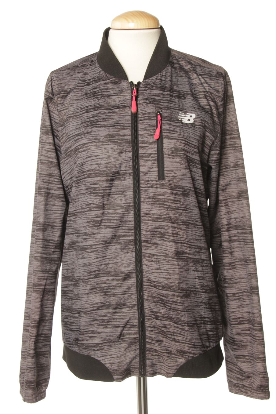 Sudadera de New balance de la talla M, de color gris