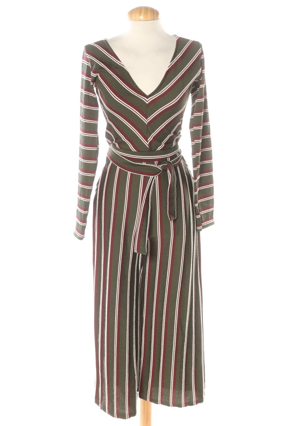 Combinaisons Pull & Bear de la taille S, de couleur rayures