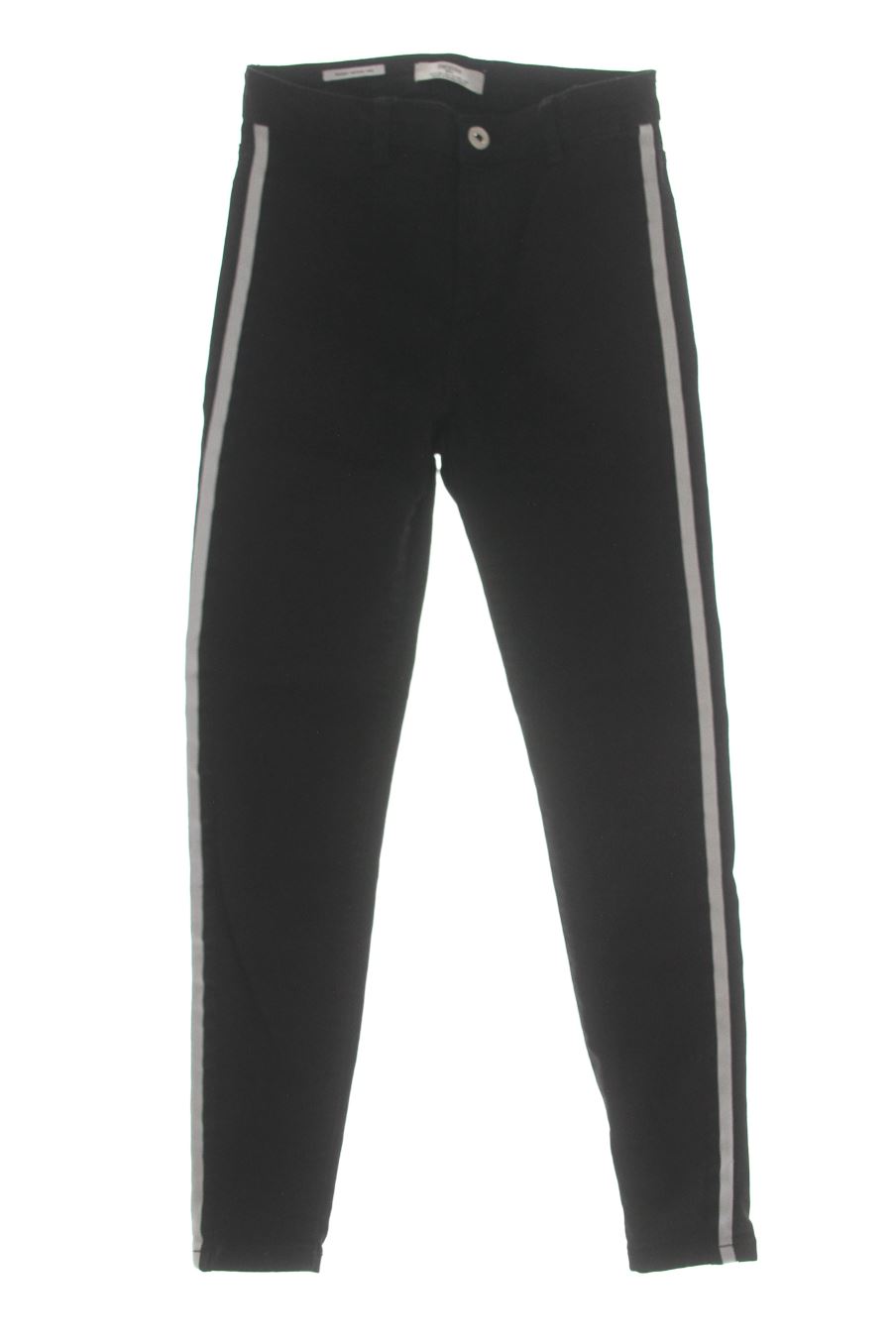 Hose von Bershka Größe 36, Farbe Schwarz, aus Jeanskleidung für