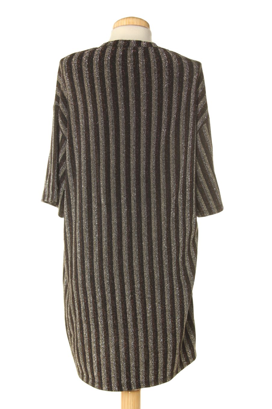 Robe casual Pull & Bear de la taille S, de couleur rayures