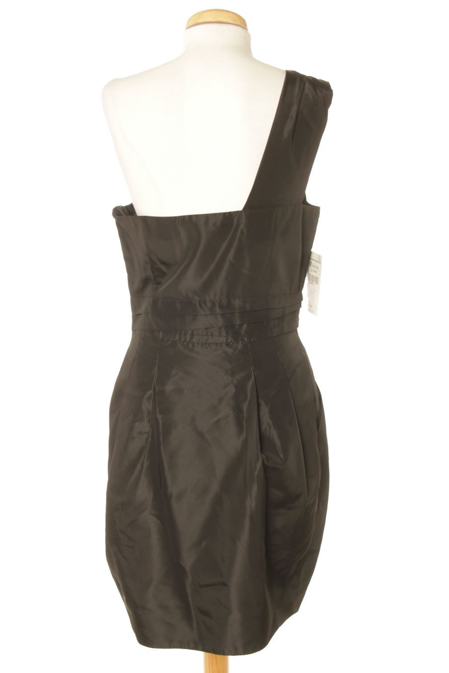 Gabardina de Zara de la talla M, de color negro