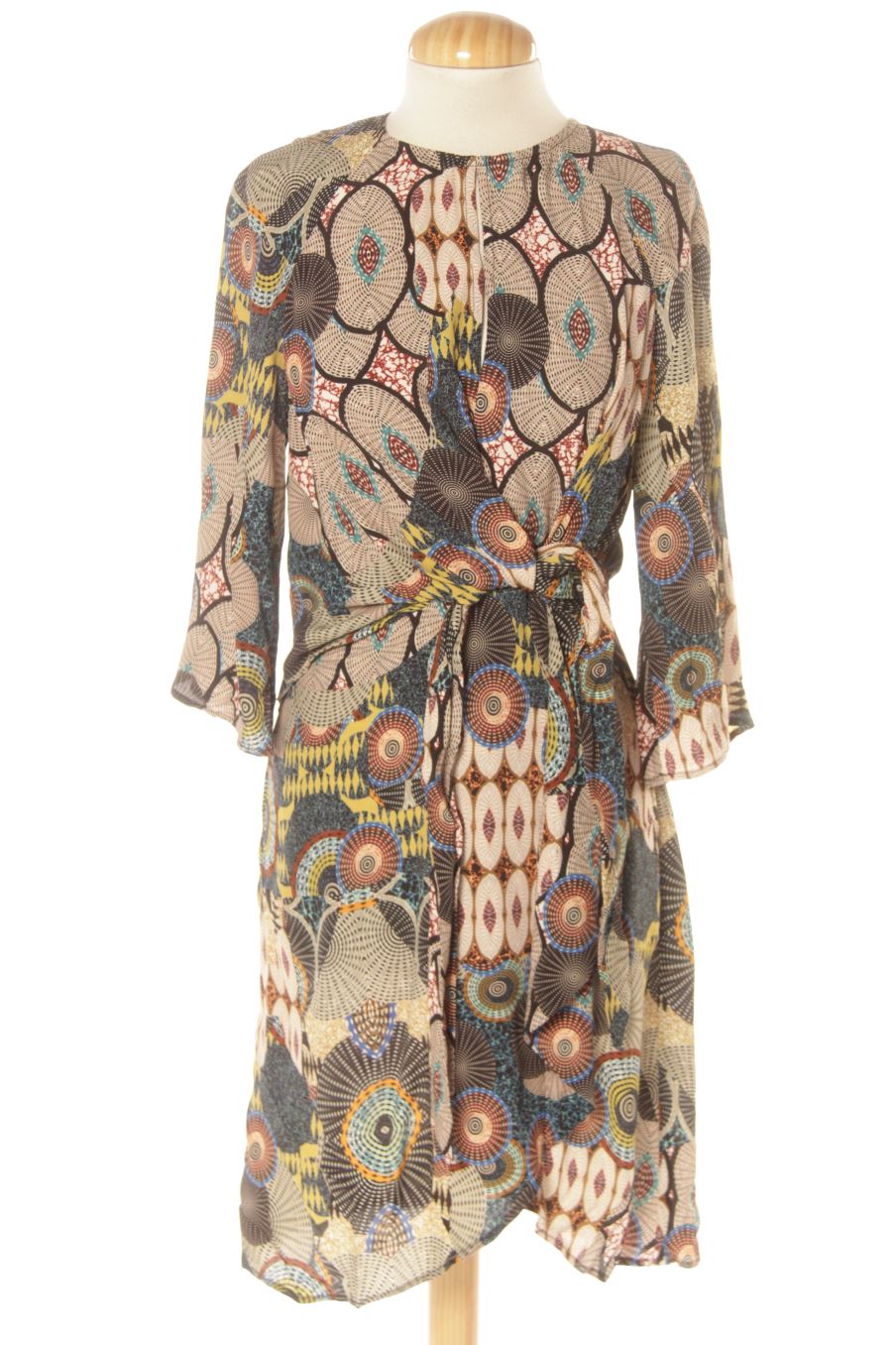 Robe casual Desigual de la taille 36, de couleur imprimés