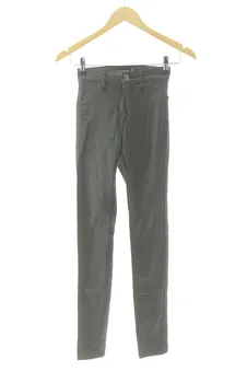 Jeans 32 Stradivarius, photo 1 sur 2