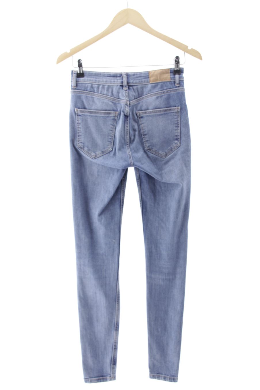 Jeans Zara de la taille 36, de couleur bleu de denim