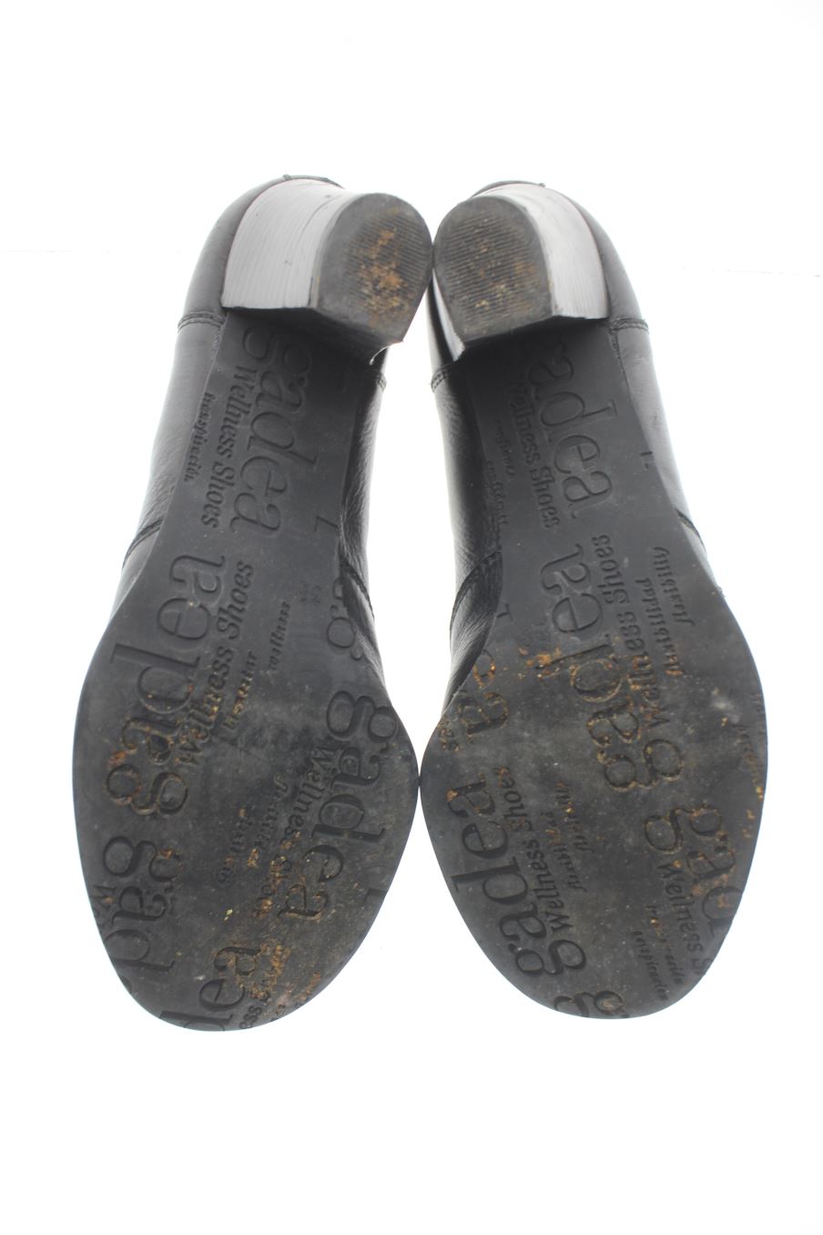 Zapatos de tacon de gadea de la talla 38, de color negro de