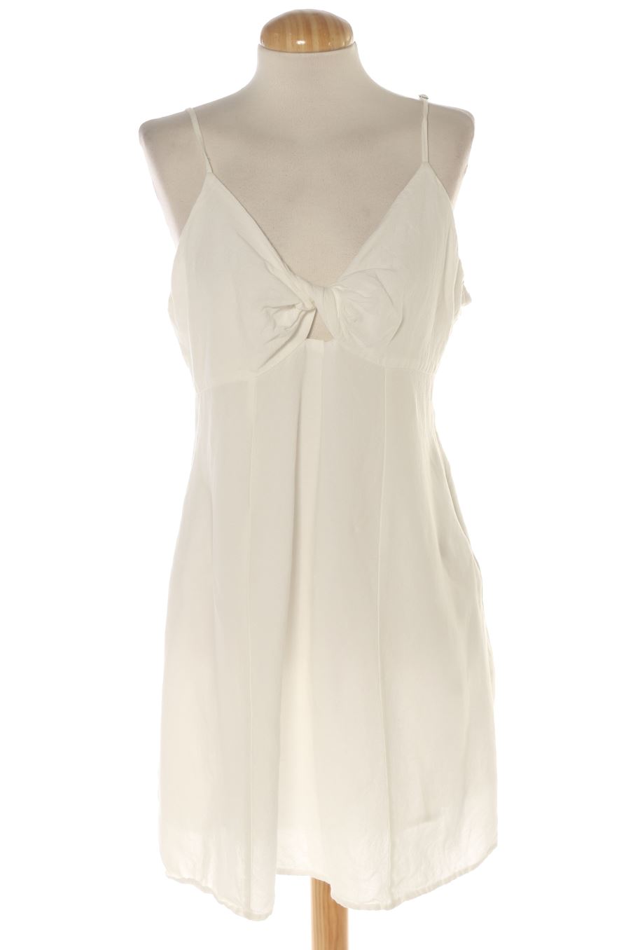 Robe casual Bershka de la taille XL, de couleur blanc
