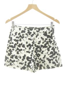 Pantaloni corti XS Zara, foto 1 di 2