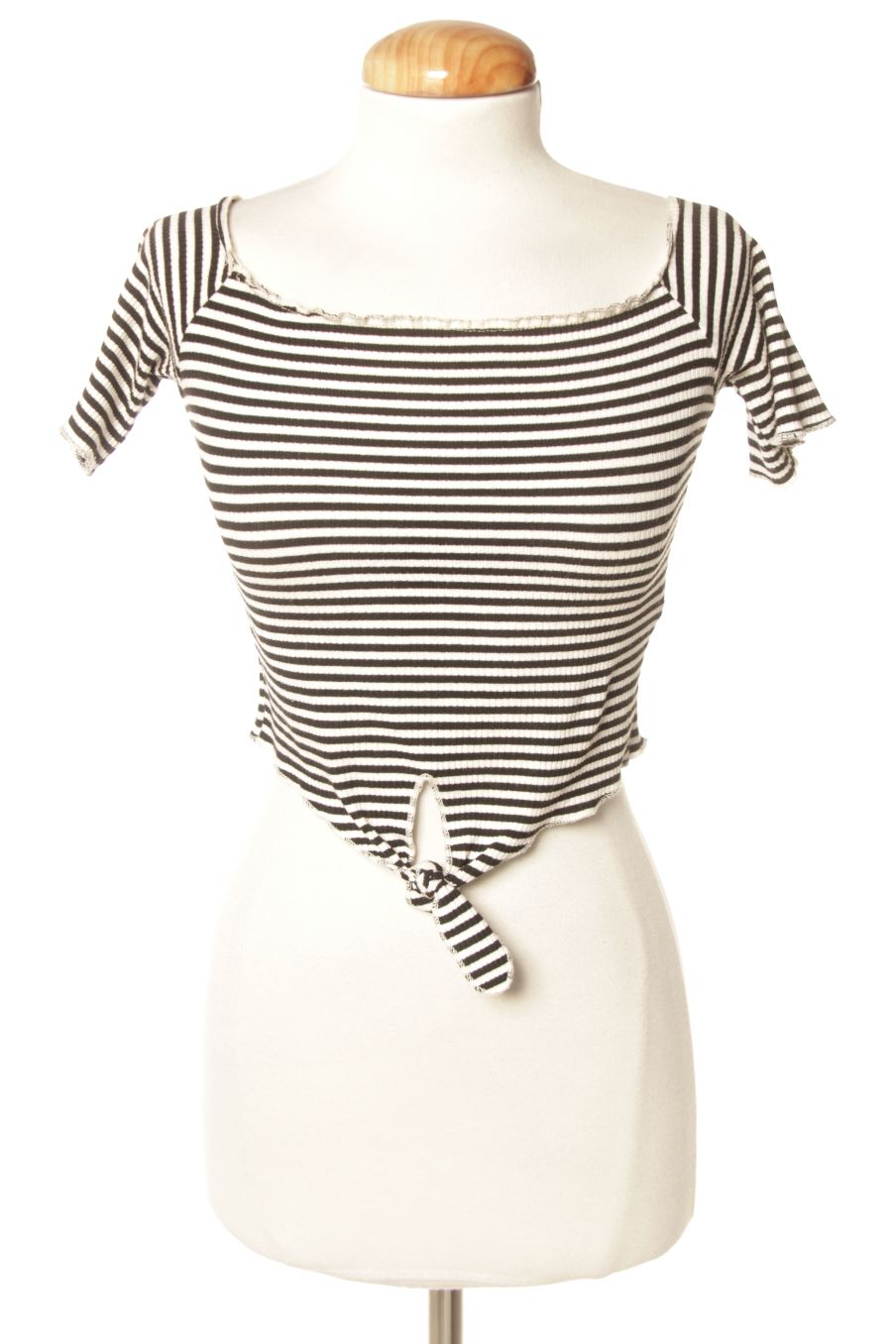 Top Bershka de la taille S, de couleur rayures