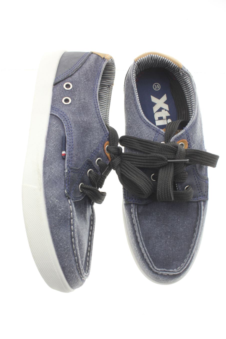 Zapatillas de Xti kids de la talla 35 con etiqueta
