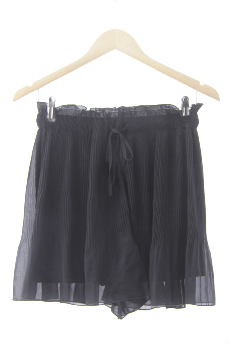Shorts Stradivarius de la taille S, de couleur noir