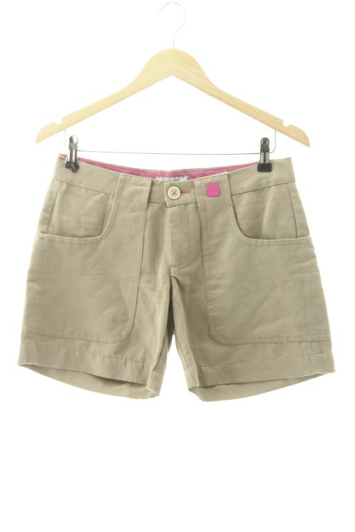 Pantalón corto