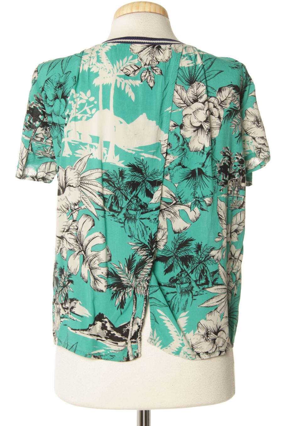 Blusa de manga corta de Stradivarius de la talla L, de color estampado