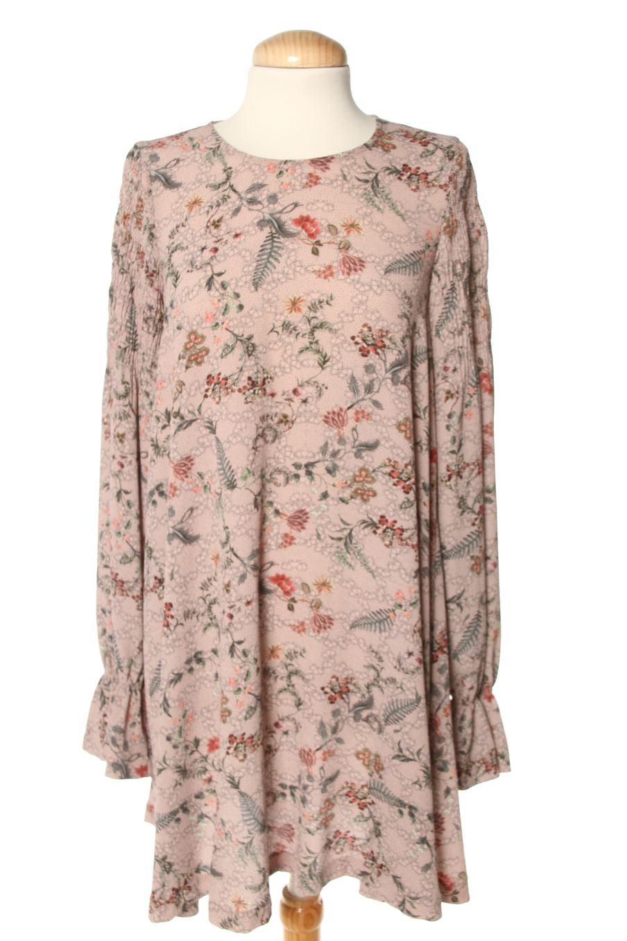 Vestito casual de Stradivarius de la talla S, de color fiori