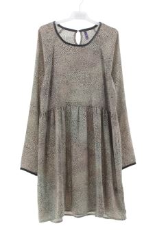 Aufwändiges Kleid 176 CKS