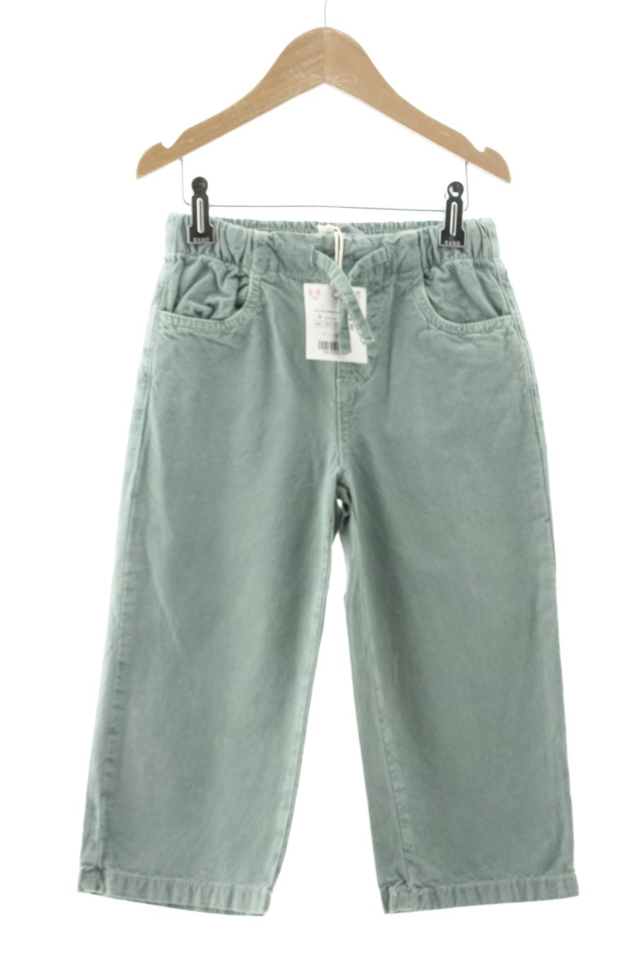Jeans Zara de la taille 3 ans de denim avec une étiquette