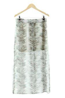 Aufwändiger Rock S Vila