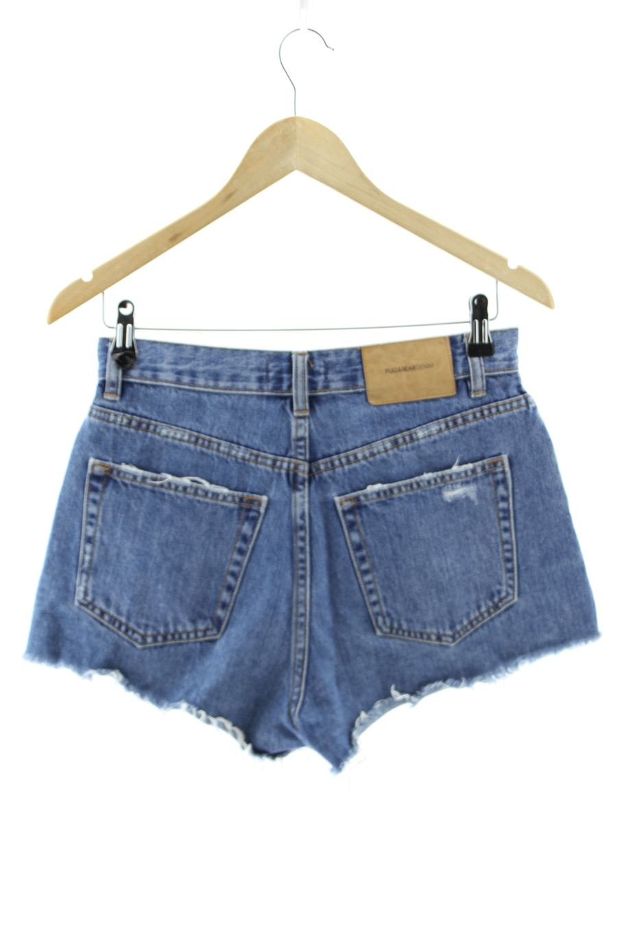 Shorts Pull & Bear de la taille 36, de couleur bleu de denim