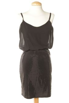 Aufwändiges Kleid S sense