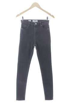 Jeans 36 Bershka, photo 1 sur 2