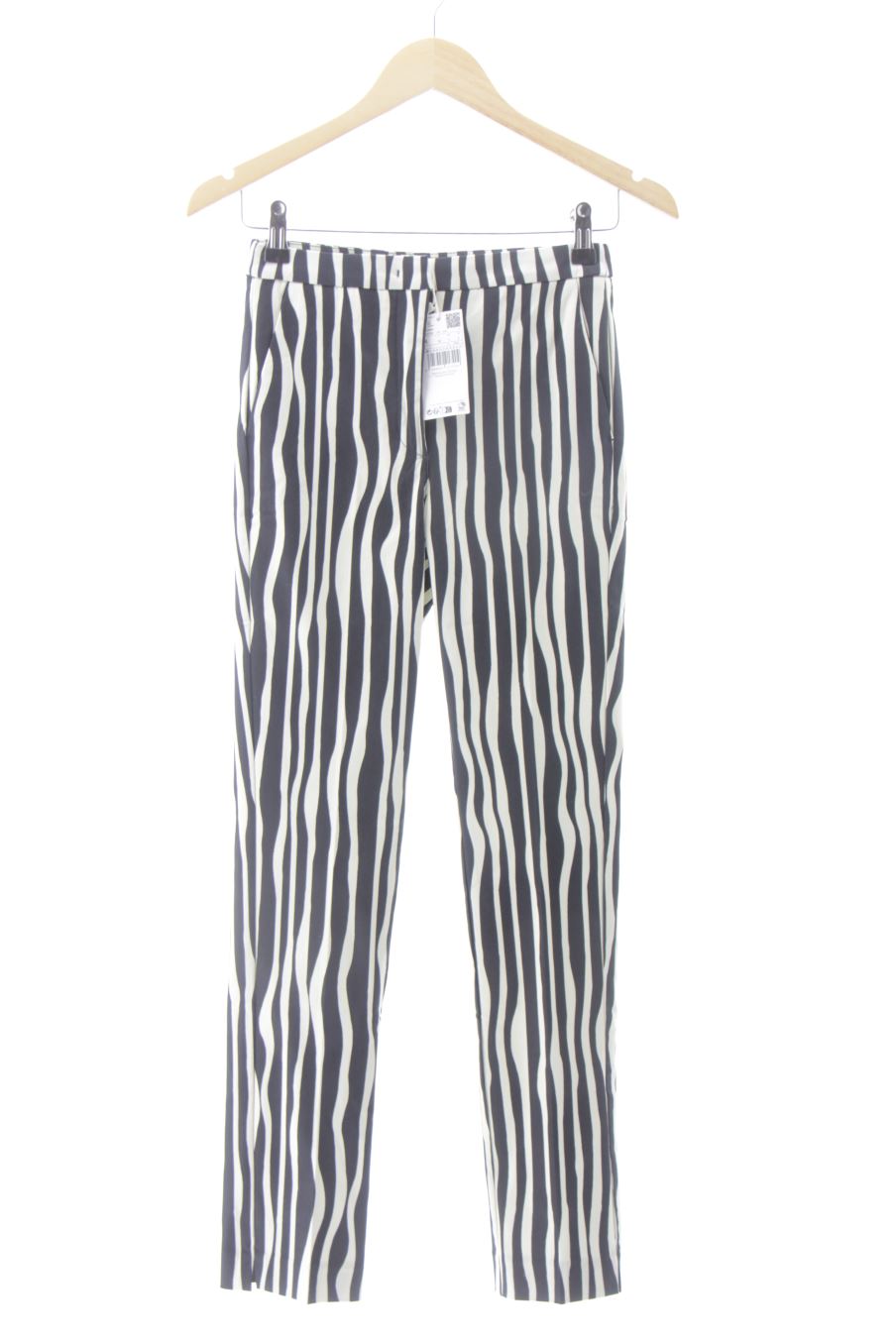 Pantalon Mango de la taille 34, de couleur rayures