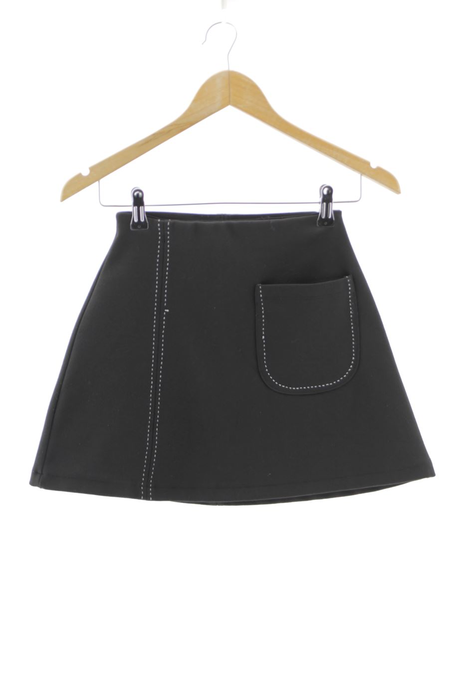 Jupe Zara de la taille S, de couleur noir