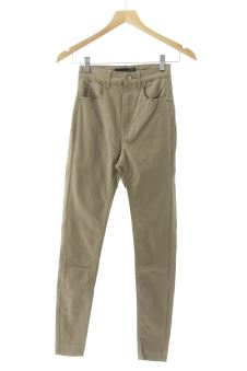 Pantalon 32 Stradivarius, photo 1 sur 2