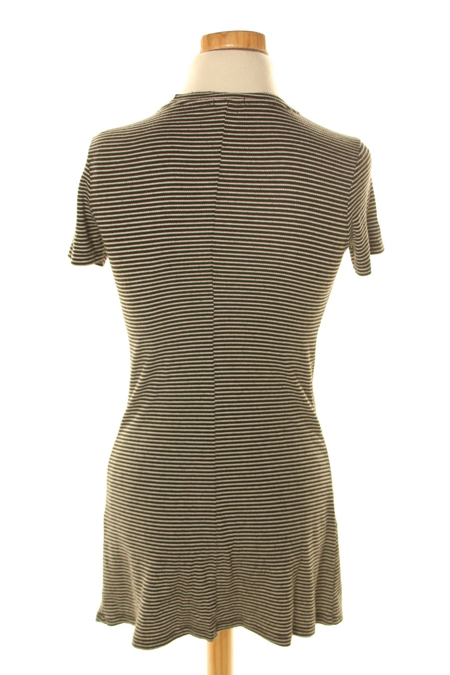 Robe casual Bershka de la taille S, de couleur rayures