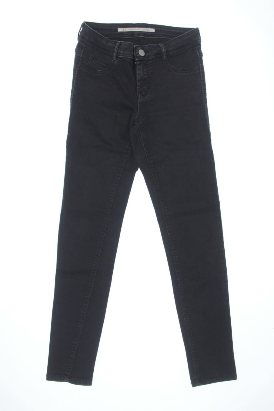 Vaqueros de Trf (ZARA) de la talla 36, de color negro de ropa vaquera