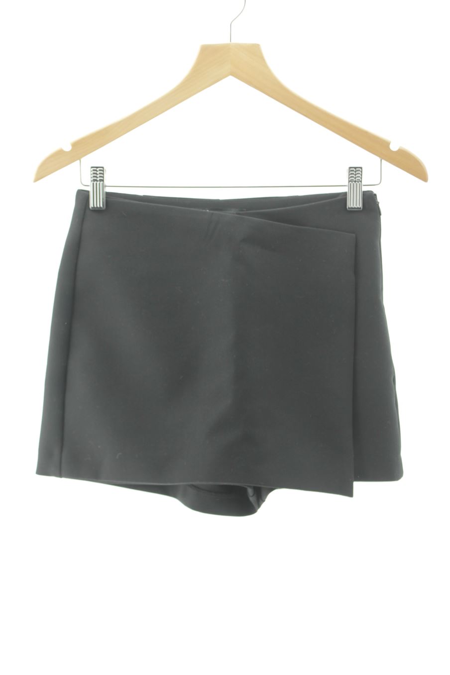 Pantaloni corti de Zara de la talla XS, de color nero