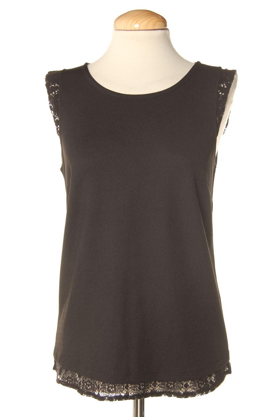 Top de Camaieu de la talla S, de color negro