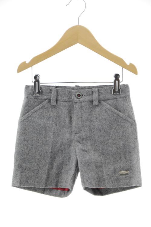 Pantalón corto