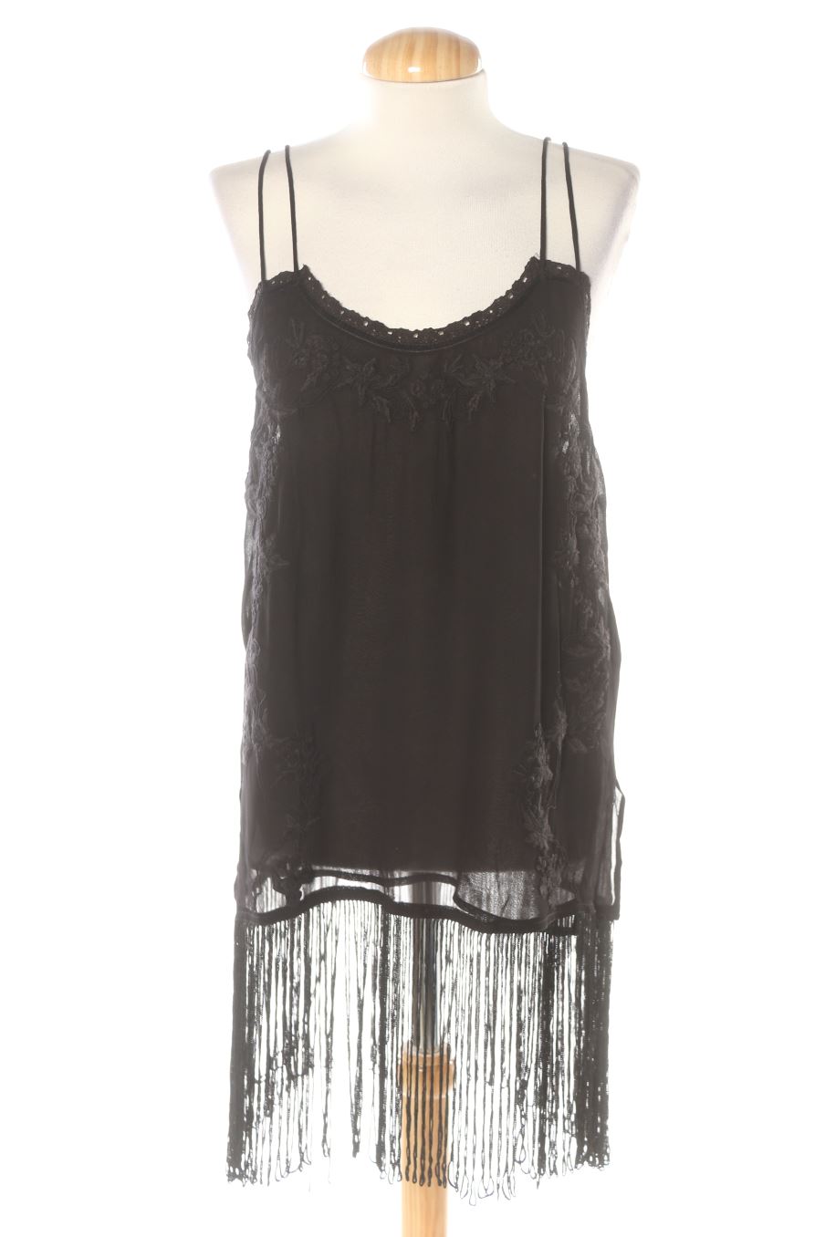 Top Zara de la taille M, de couleur noir