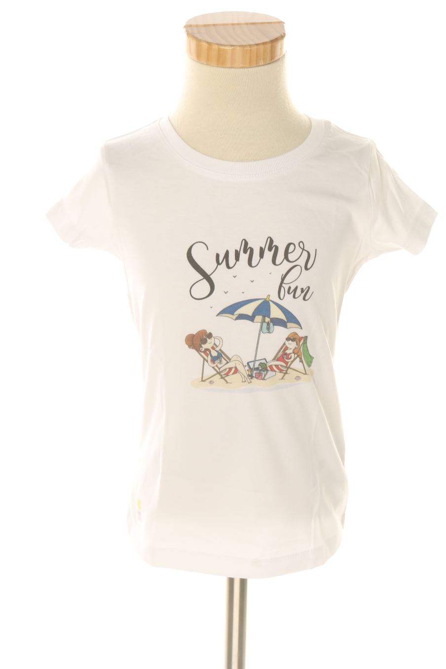 T-shirt Stanley stella de la taille 5 ans avec une étiquette