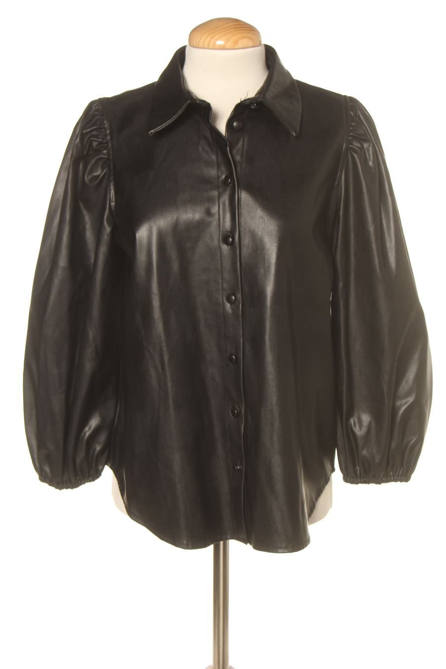 Chemise Only de la taille 36, de couleur noir de synthétique