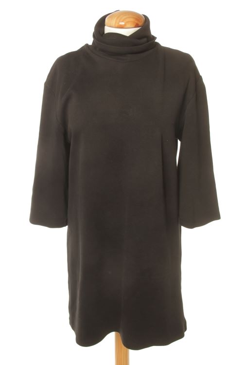 Einfaches Kleid