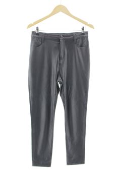 Pantaloni 40 Stradivarius, foto 1 di 2