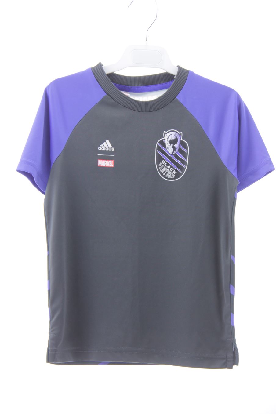 Camiseta de Adidas de la talla 5 años de segunda mano