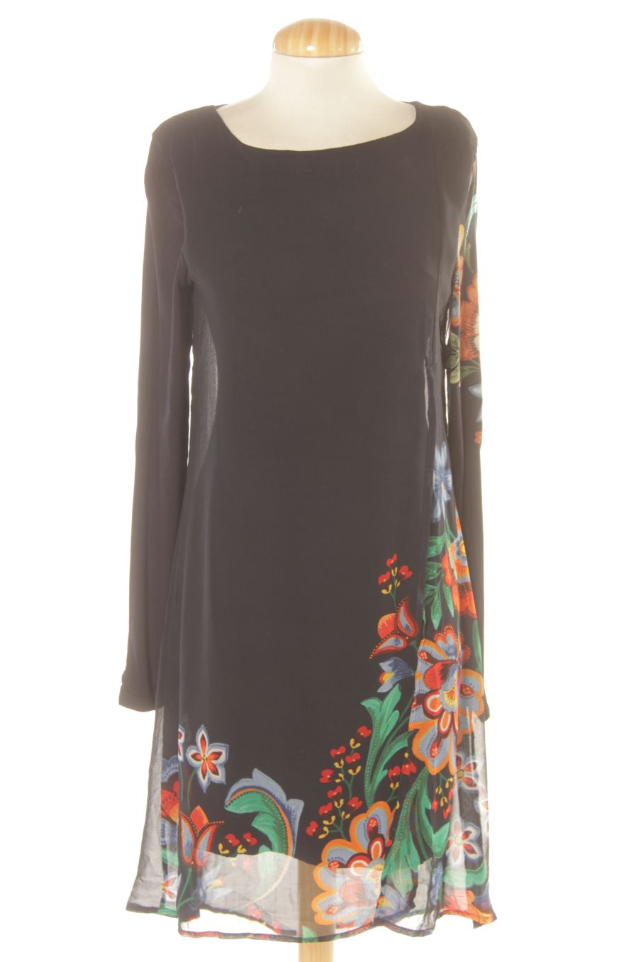 Robe casual Desigual de la taille 36, de couleur imprimés