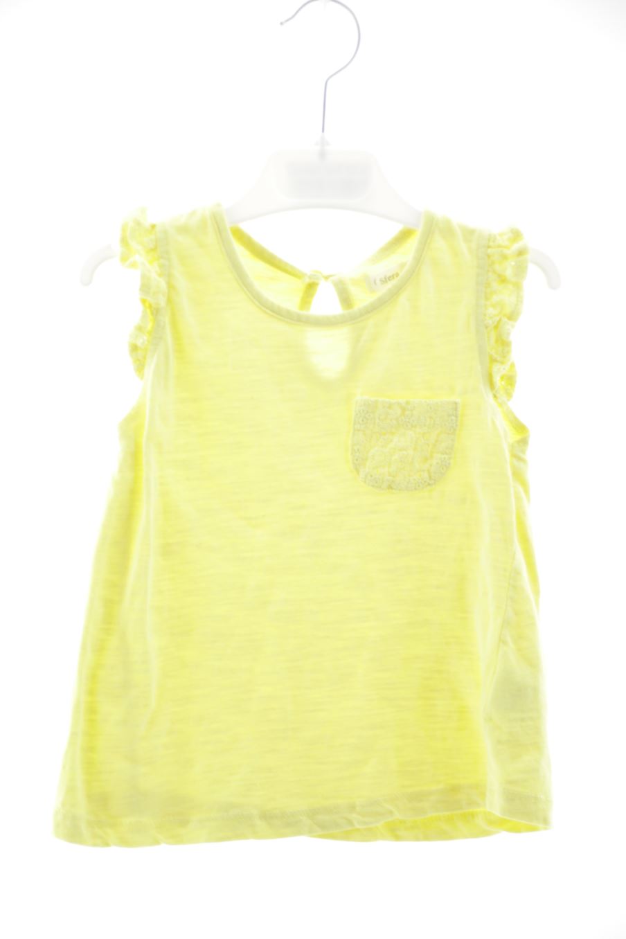 T-shirt Sfera de la taille 2 ans de seconde main