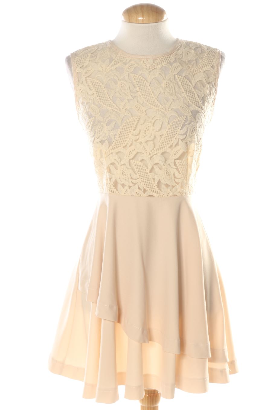 Vestido casual de Zara de la talla S, de color beige