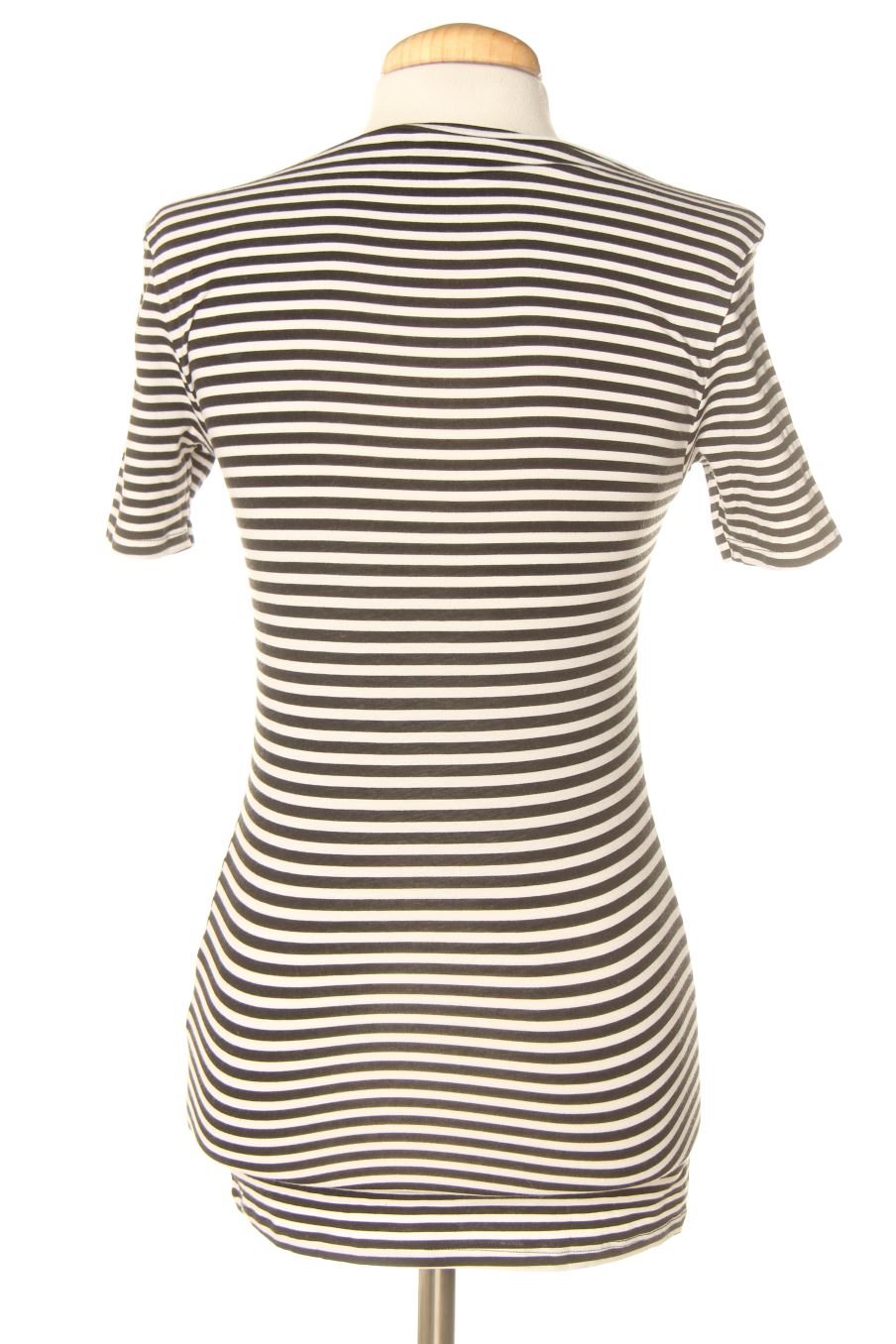 T-shirt Tezenis de la taille XS, de couleur rayures